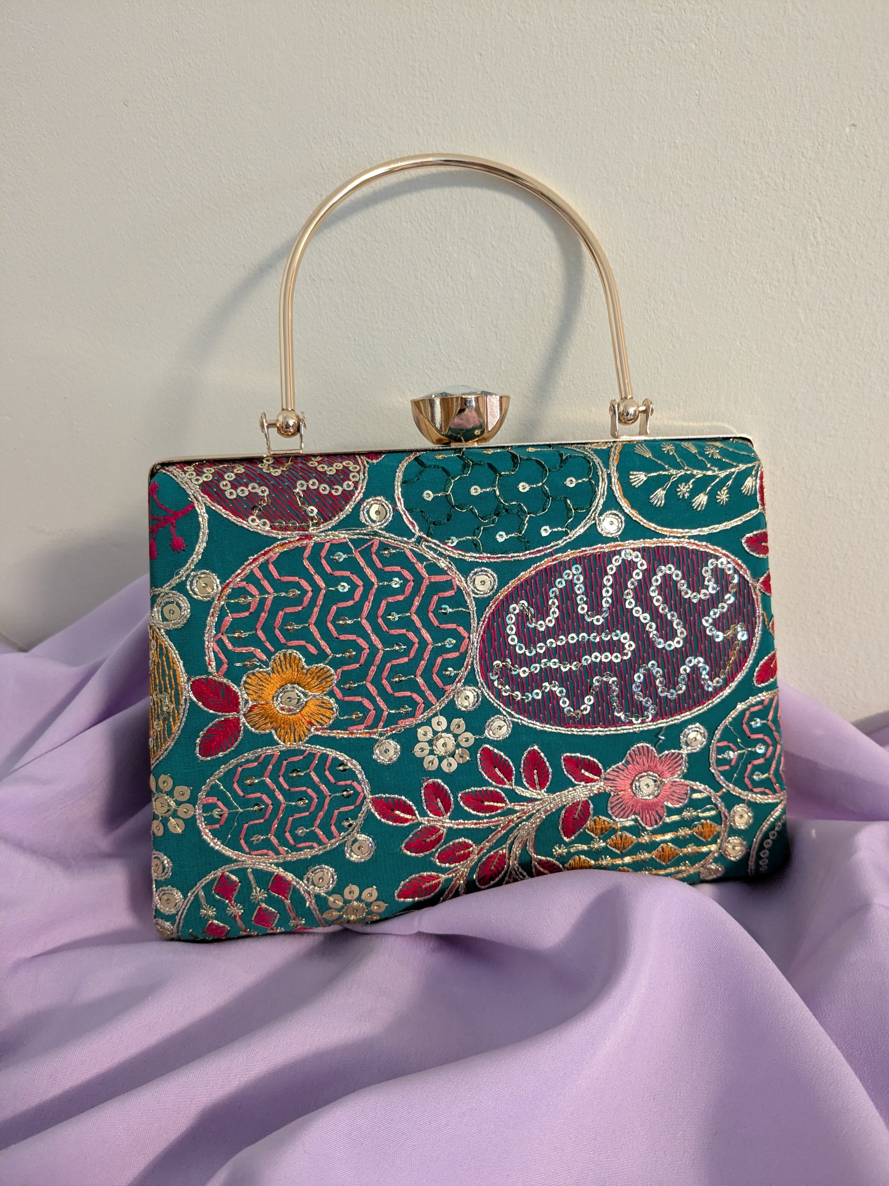 Zardosi Clutch - Green